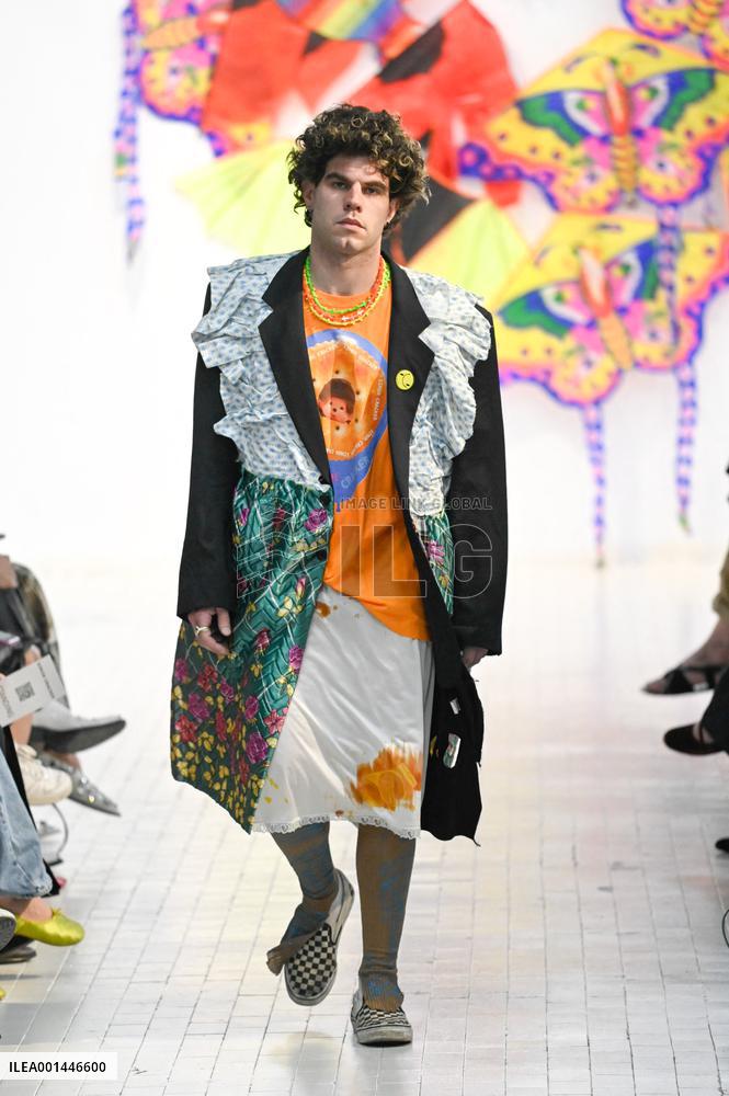 MFW - Simon Crackers Runway