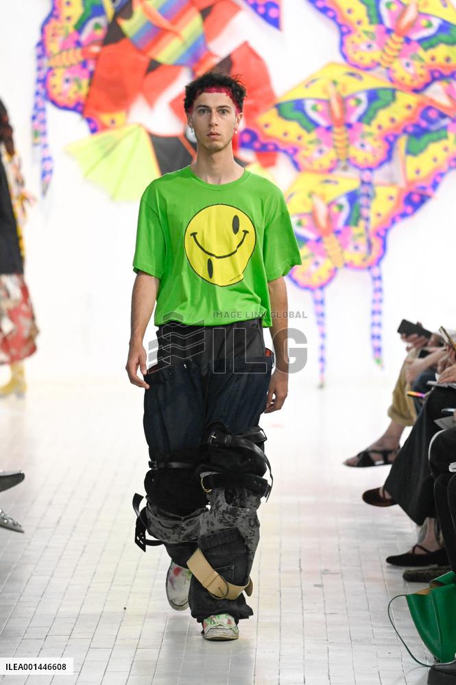 MFW - Simon Crackers Runway