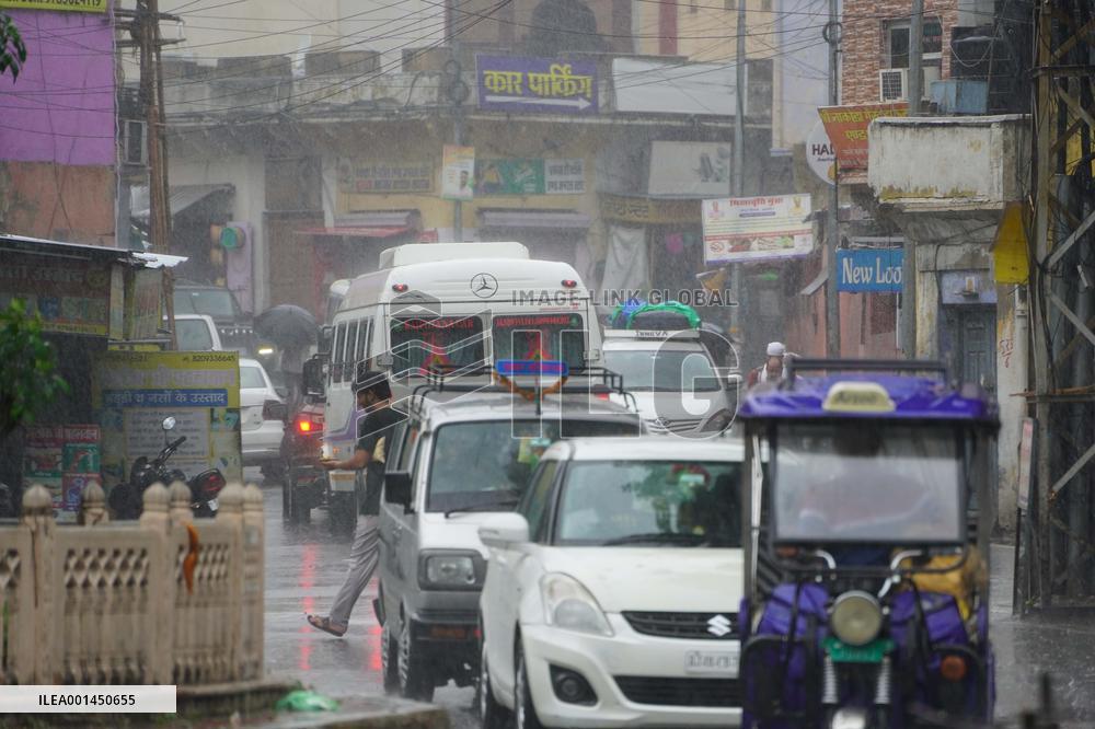 Cyclone Biparjoy Hits India