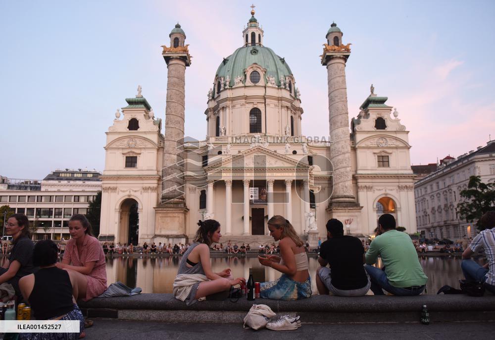 AUSTRIA-VIENNA-SUMMER-TOURISM