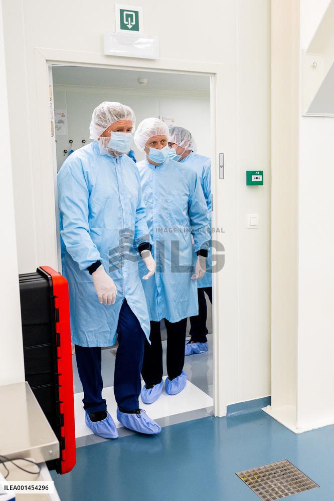 Royals Visit To Aero Space Lab - Mont-Saint-Guibert