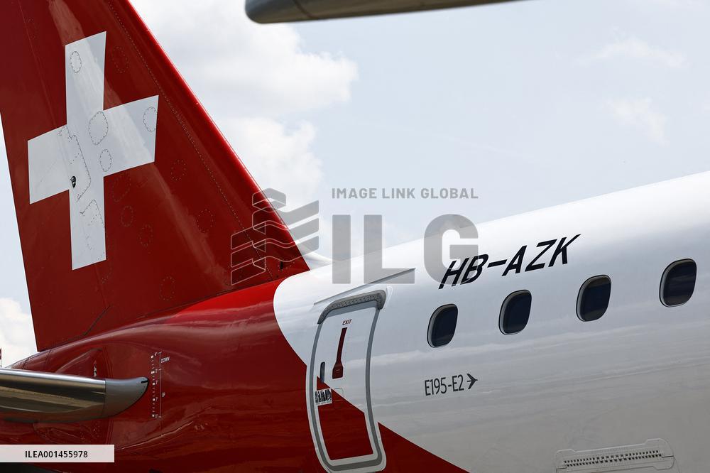 Embraer E2 At Paris Air Show