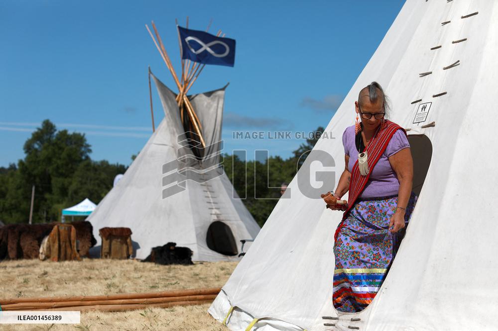 National Indigenous Peoples Day - Canada