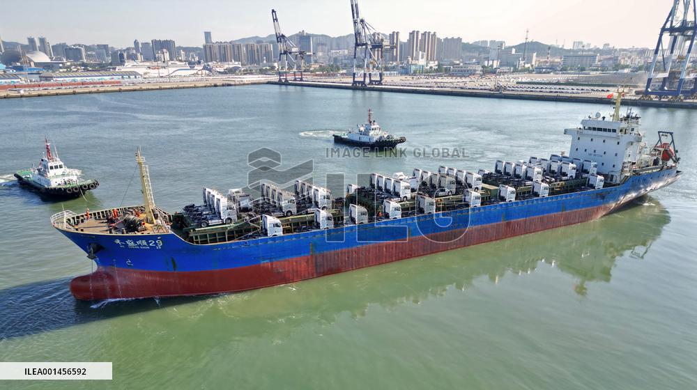 Chinese-made Heavy Trucks Export