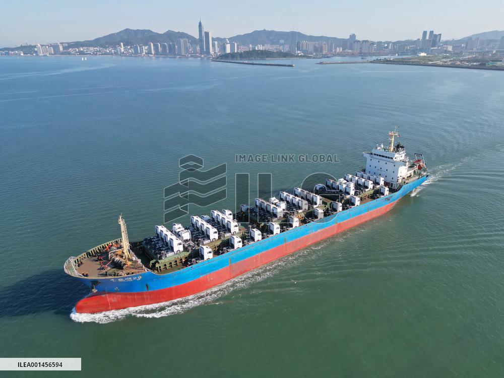 Chinese-made Heavy Trucks Export