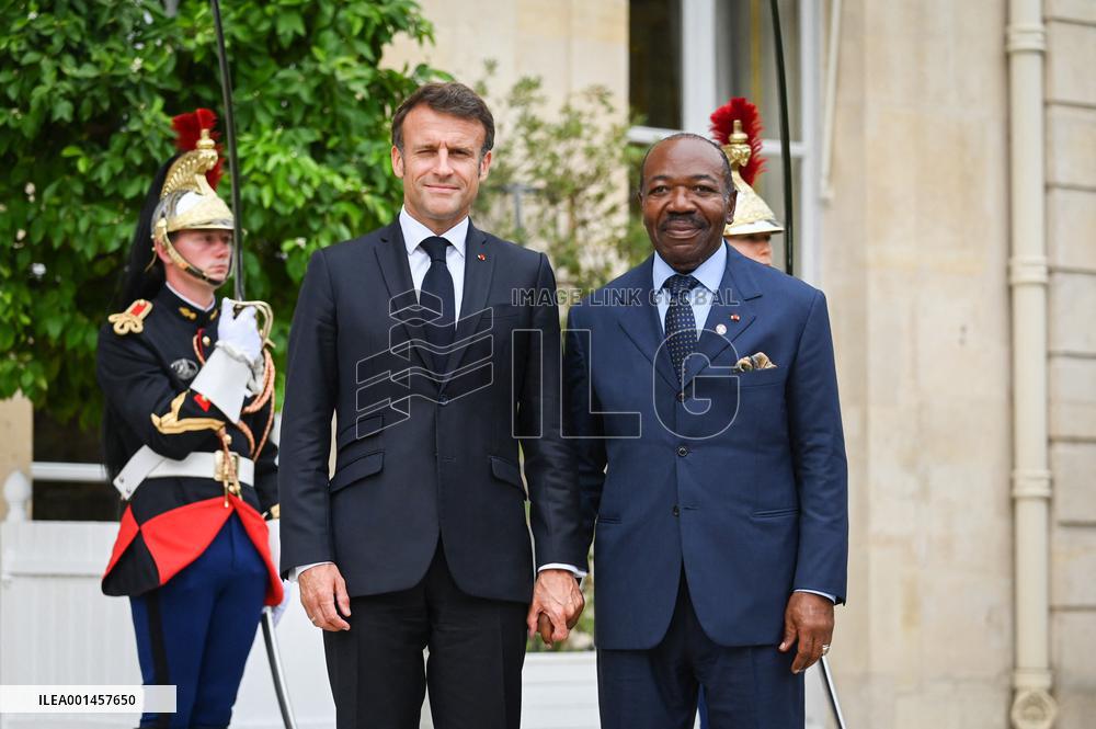 Emmanuel Macron Welcomes Gustavo Petro - Paris
