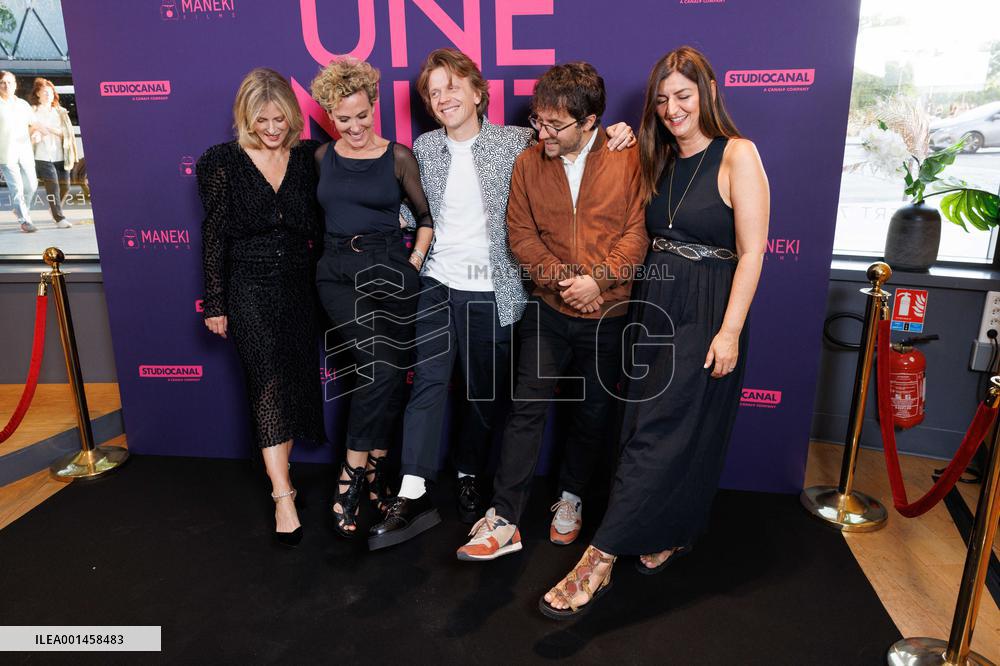Une Vie Premiere - Paris