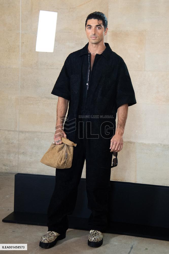 PFW Givenchy Photocall