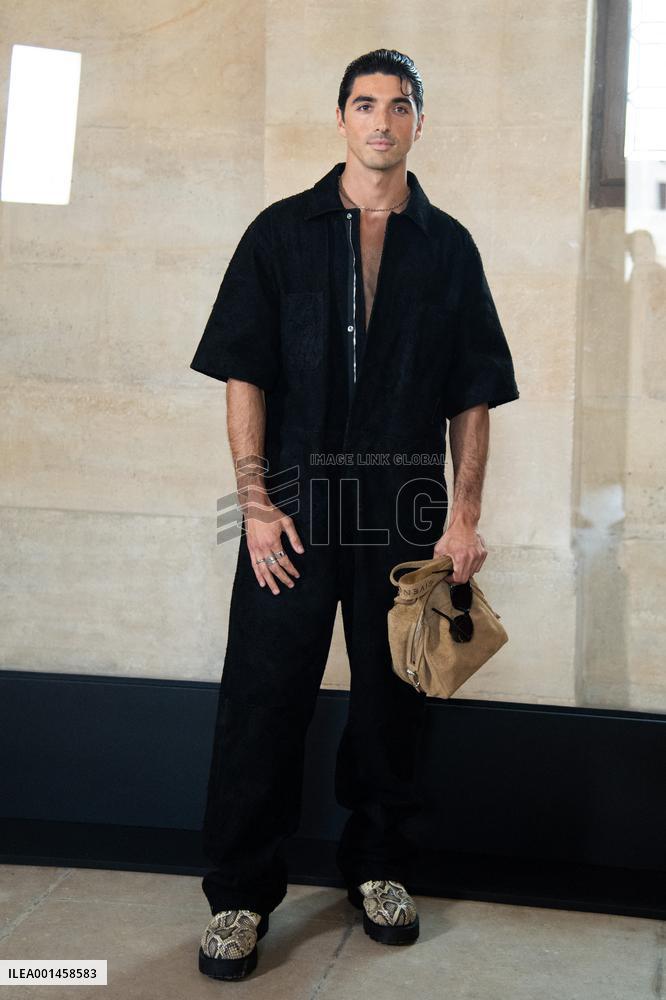 PFW Givenchy Photocall