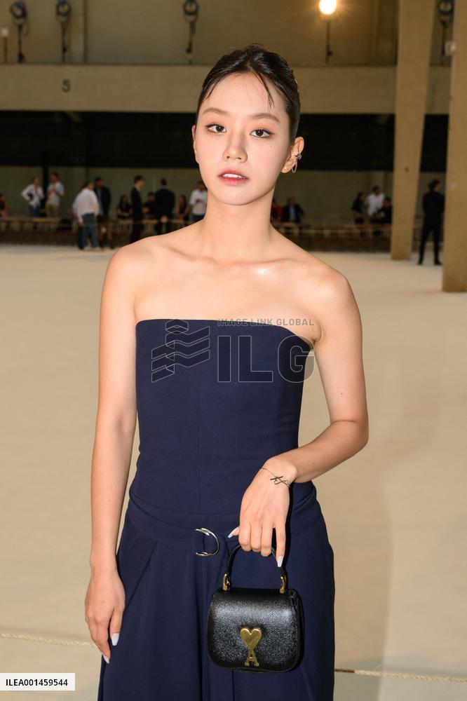 PFW - AMI Alexandre Mattiussi Front Row