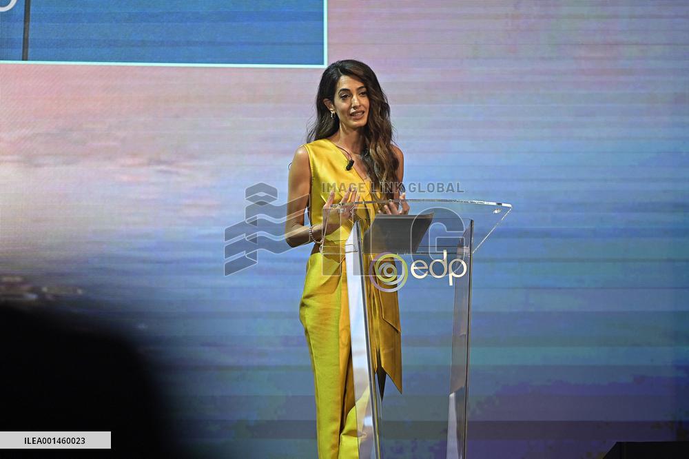 Amal Clooney We Choose Earth Tour - Madrid