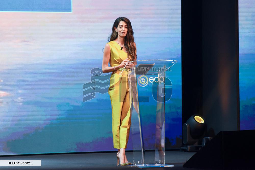 Amal Clooney We Choose Earth Tour - Madrid