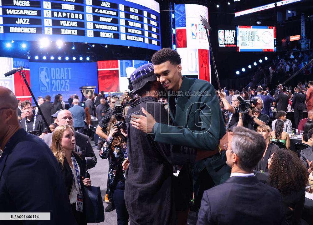 Victor Wembanyama Picked No. 1 Overall by Spurs - NYC