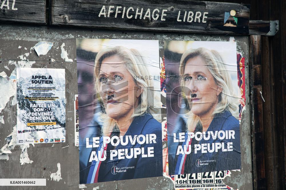 Deteriorated RN Poster With Marine Le Pen - Briancon