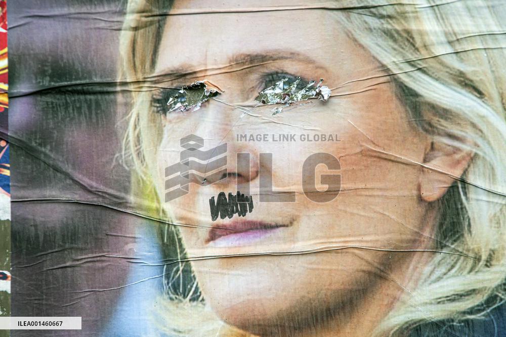 Deteriorated RN Poster With Marine Le Pen - Briancon