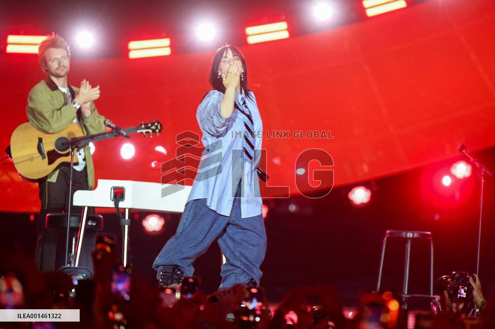 Global Citizen's Power Our Planet: Live in Paris