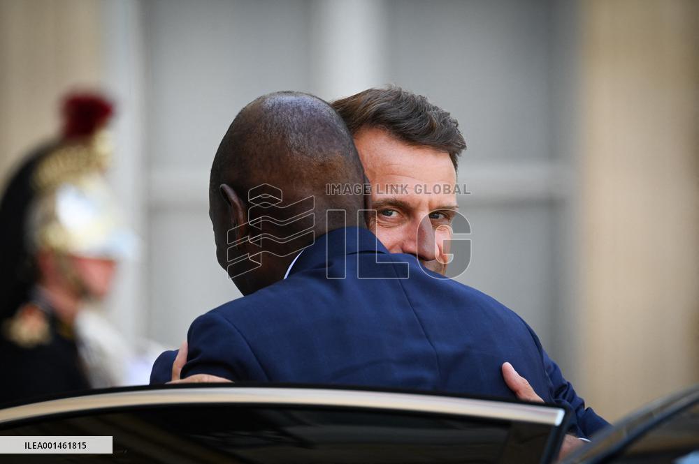 French President Receives Kenyan President - Paris