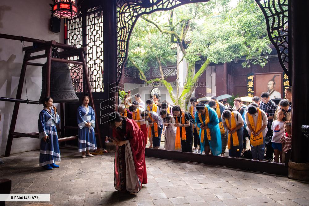 CHINA-HUNAN-MILUO-DRAGON BOAT FESTIVAL (CN)