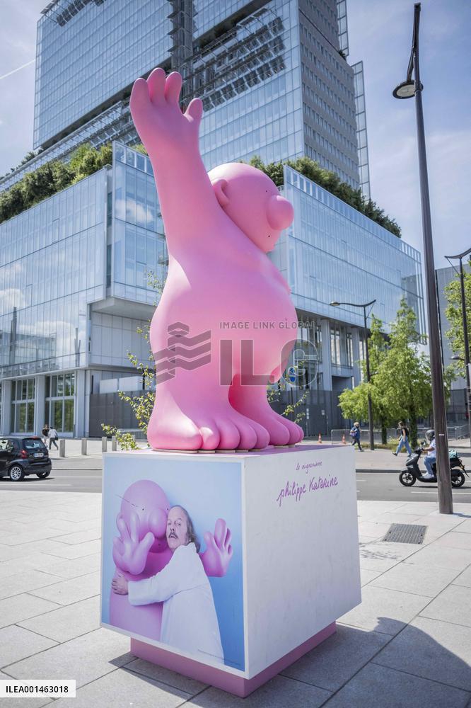 Philippe Katerine's "Mignonisme 2" exhibition