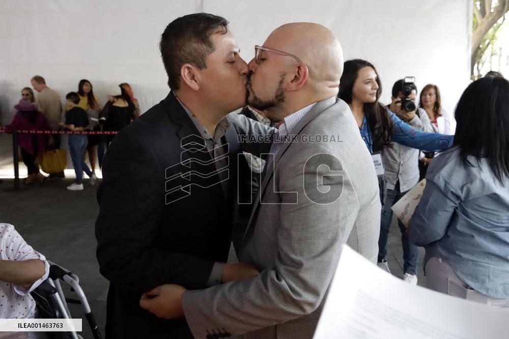 Equal weddings Celebration in Mexico City