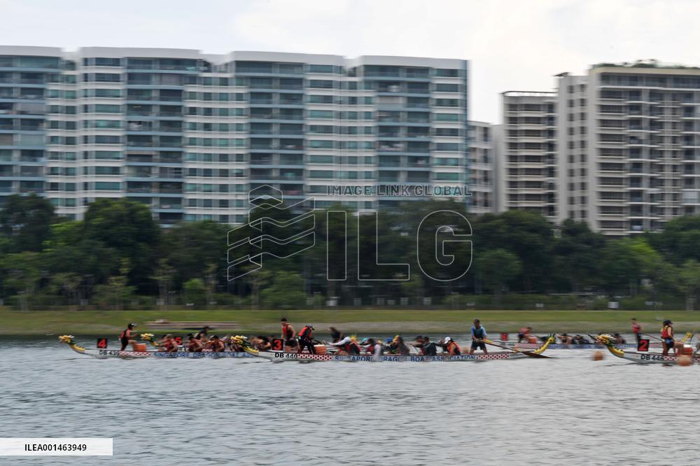 SINGAPORE-DRAGON BOAT FESTIVAL-DRAGON BOAT RACE