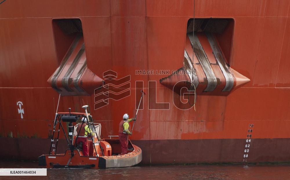Titan Sub's Main Support Ships Return To Harbour - Canada