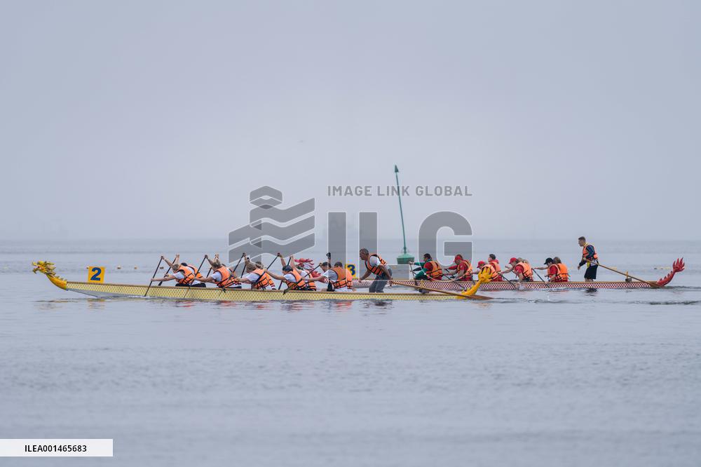 RUSSIA-VLADIVOSTOK-DRAGON BOAT RACE