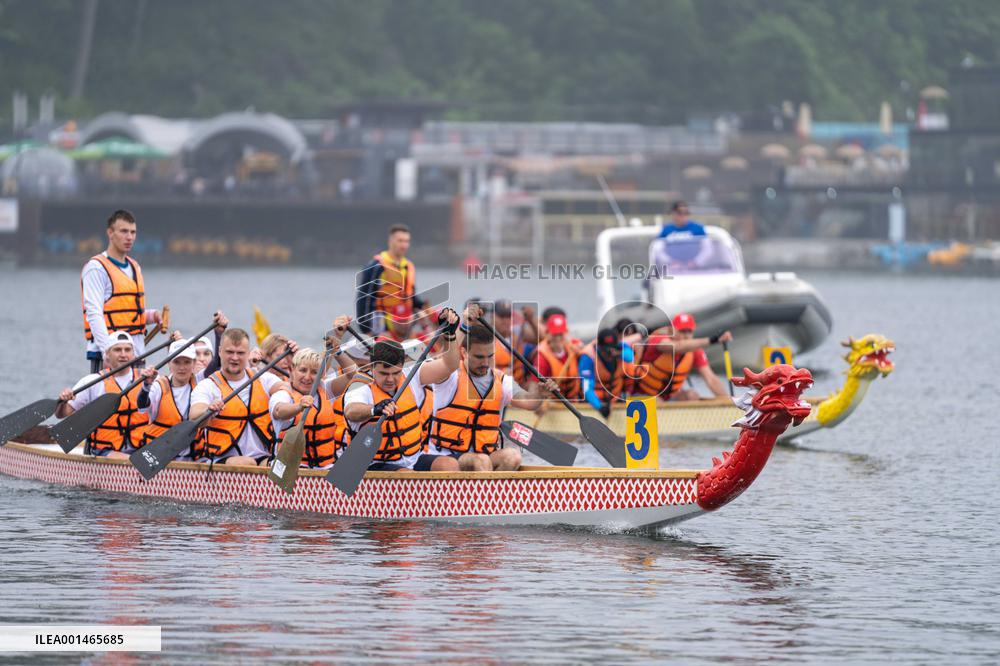 RUSSIA-VLADIVOSTOK-DRAGON BOAT RACE
