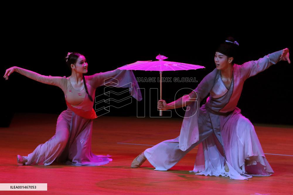 ROMANIA-BUCHAREST-CLASSICAL CHINESE DANCE