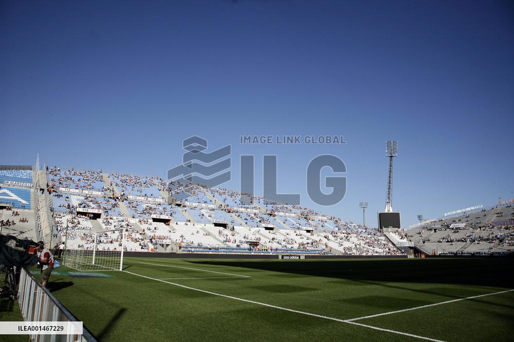 Soccer - French first league football match, Olympique Marseille vs Rennes in Marseille