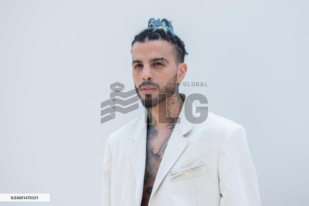 PFW Jacquemus Photocall