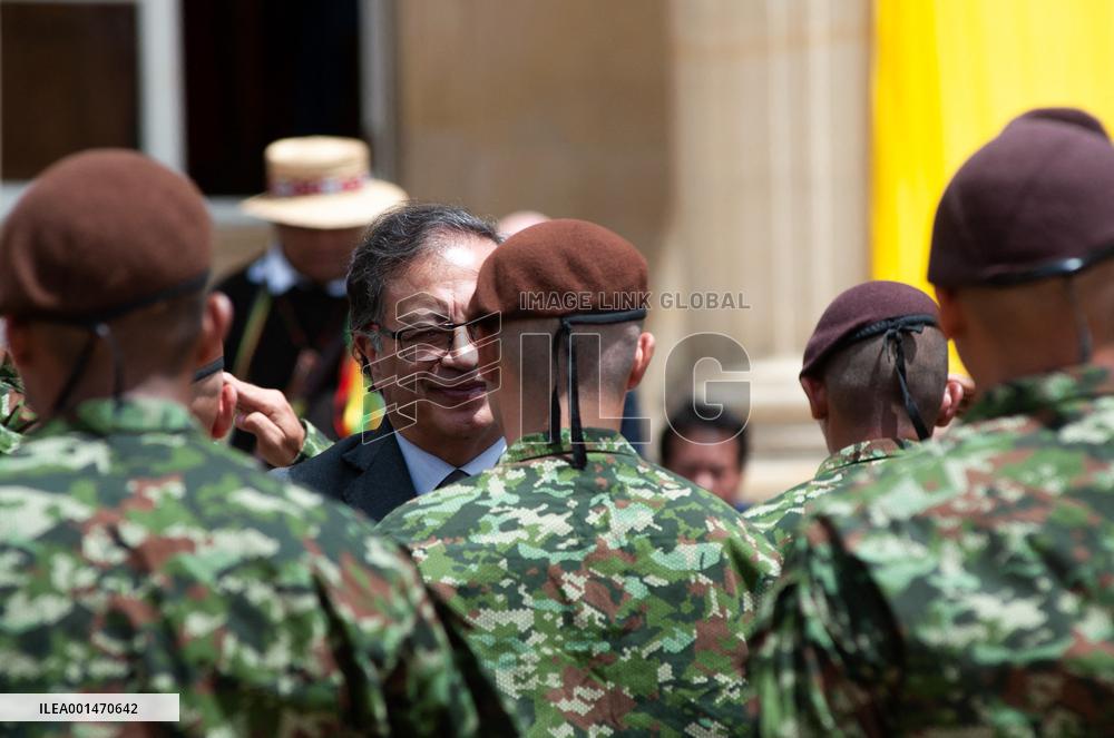Colombia Honors Soldiers and Indigenous People Who Helped Rescue Missing Children