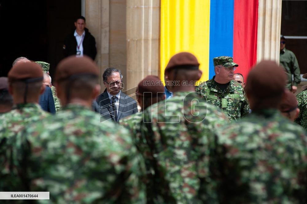 Colombia Honors Soldiers and Indigenous People Who Helped Rescue Missing Children