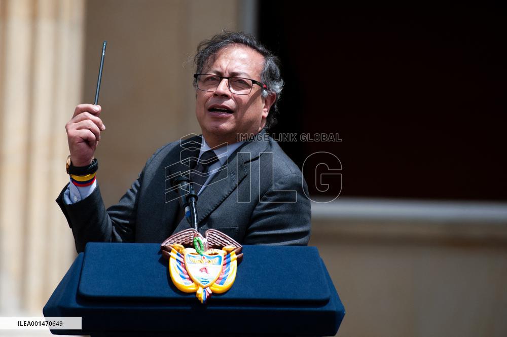 Colombia Honors Soldiers and Indigenous People Who Helped Rescue Missing Children