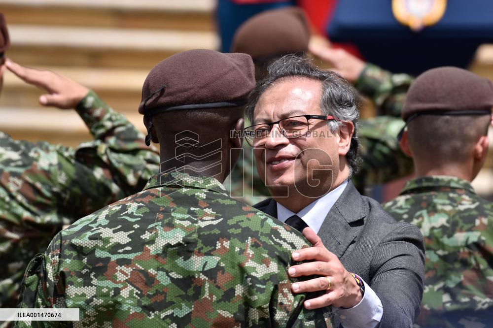 Colombia Honors Soldiers and Indigenous People Who Helped Rescue Missing Children