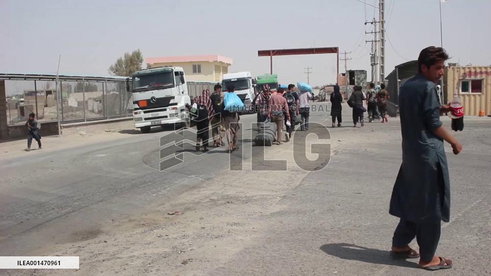 74,036 Afghan refugees return home from Iran