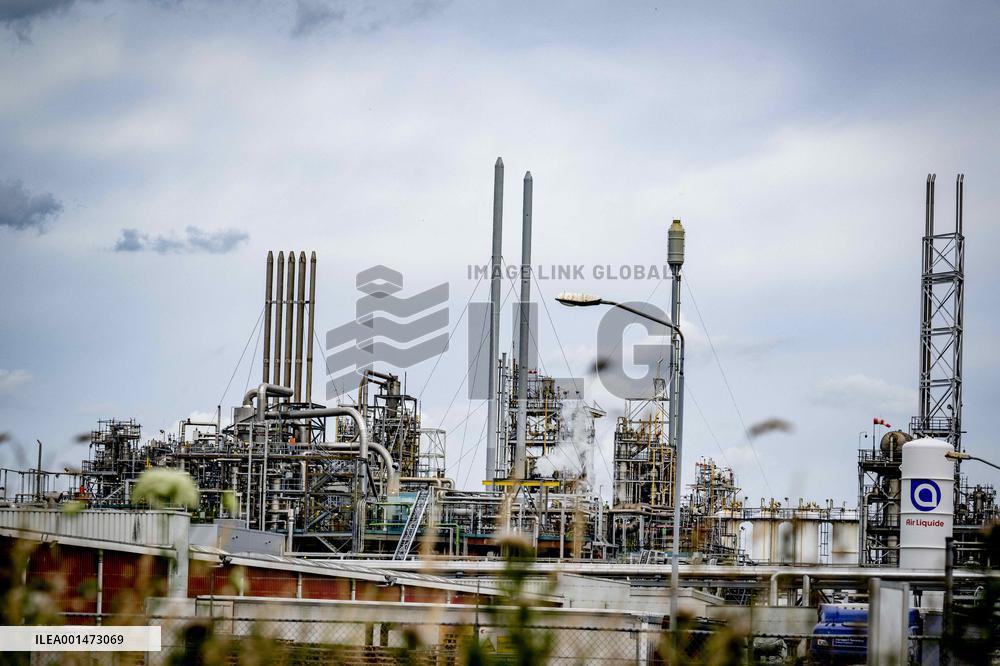 The Teflon Factory Of Chemours In Dordrecht - Netherlands