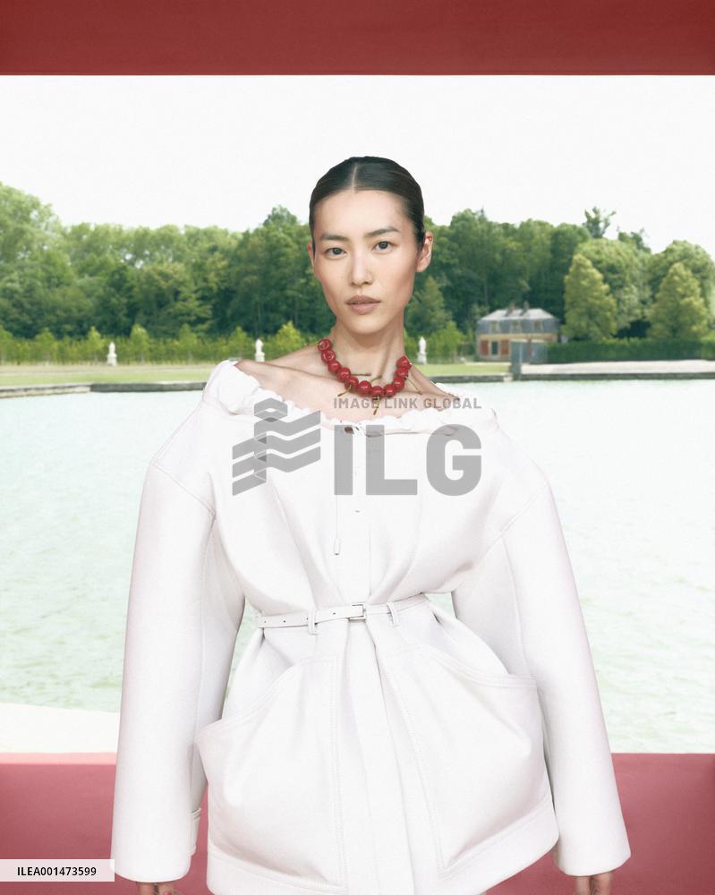 PFW - Jacquemus Photocall