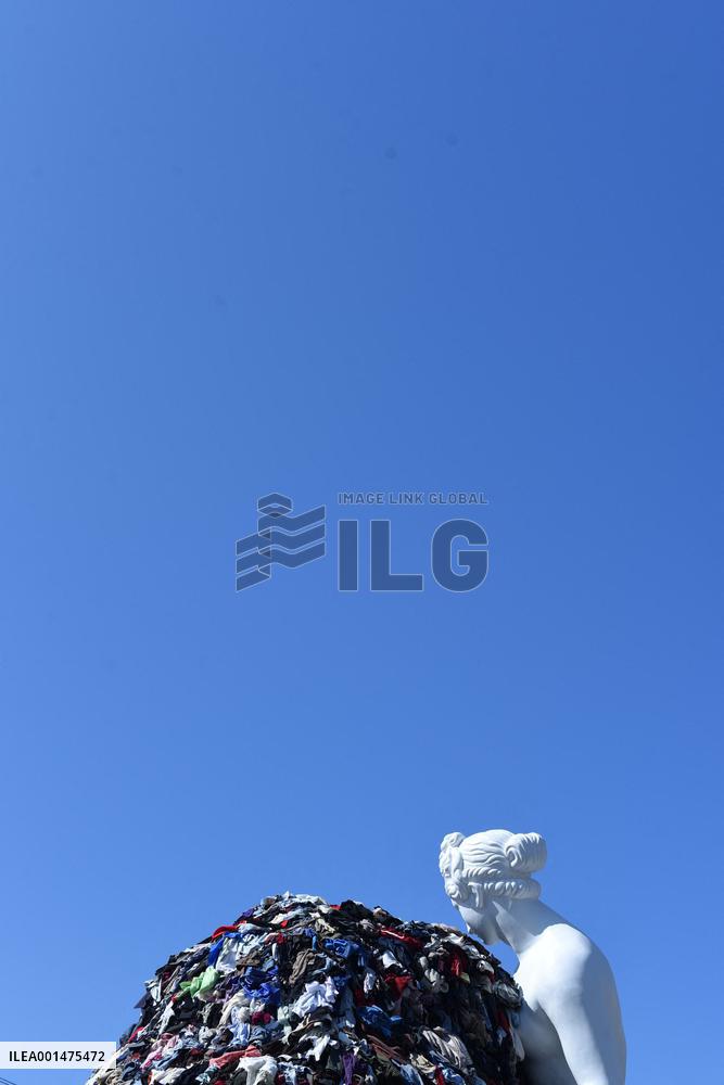 Installation Of Venus of Rags by Michelangelo Pistoletto - Naples