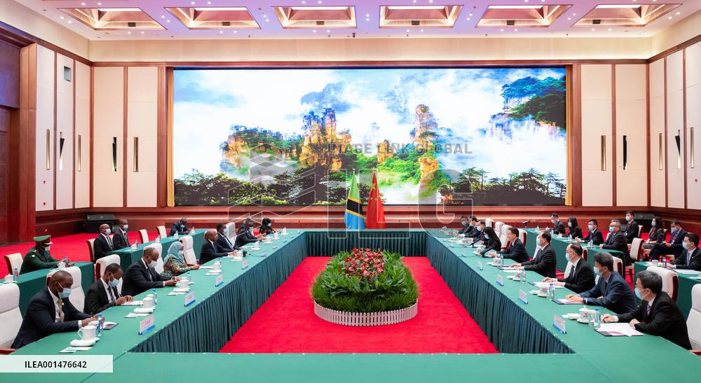 CHINA-HUNAN-CHANGSHA-HAN ZHENG-TANZANIA'S ZANZIBAR PRESIDENT-MEETING (CN)