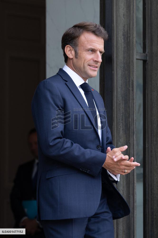 Emmanuel Macron meets with Jens Stoltenberg - Paris