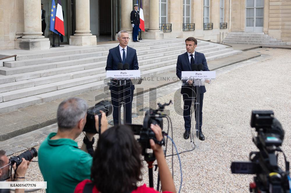Emmanuel Macron meets with Jens Stoltenberg - Paris