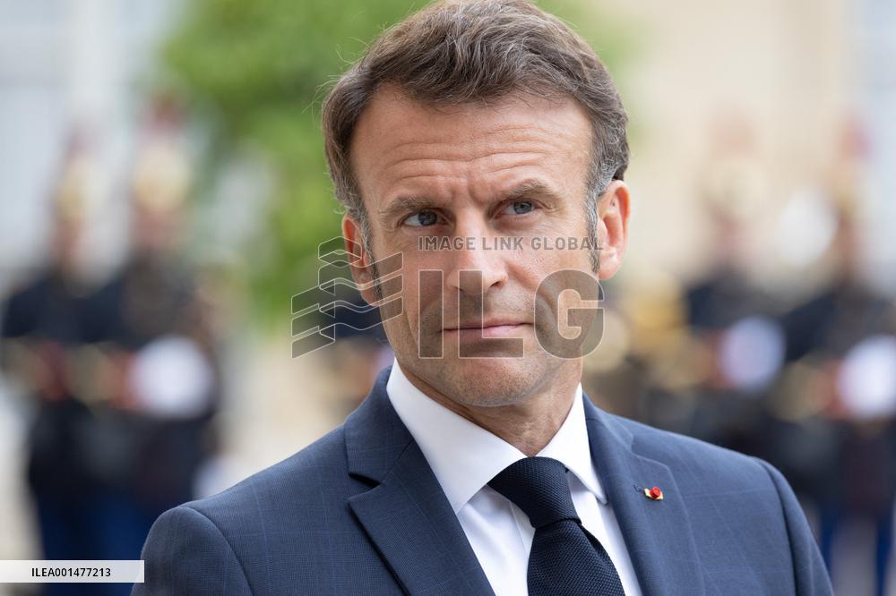 Emmanuel Macron meets with Jens Stoltenberg - Paris
