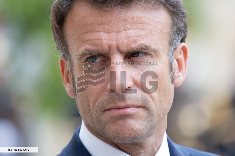 Emmanuel Macron meets with Jens Stoltenberg - Paris