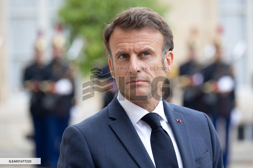 Emmanuel Macron meets with Jens Stoltenberg - Paris