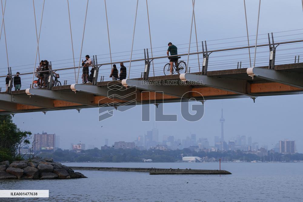 Wildfires Smoke Covers Toronto