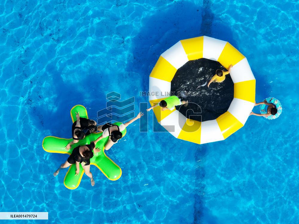 #CHINA-SUMMER-LEISURE (CN)