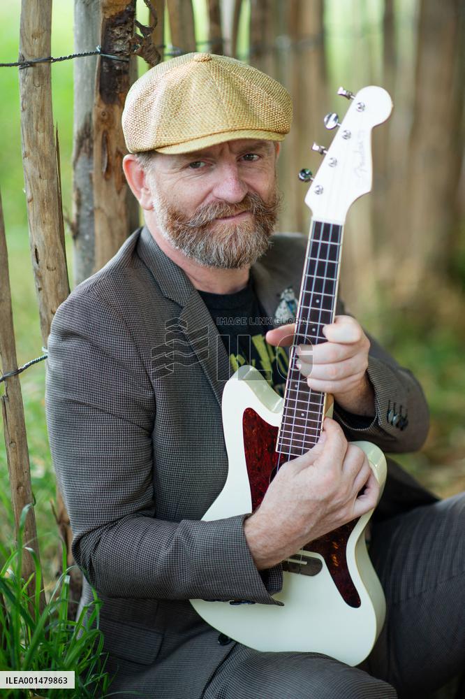 Rochefort - Mathias Malzieu Dionysos Portrait