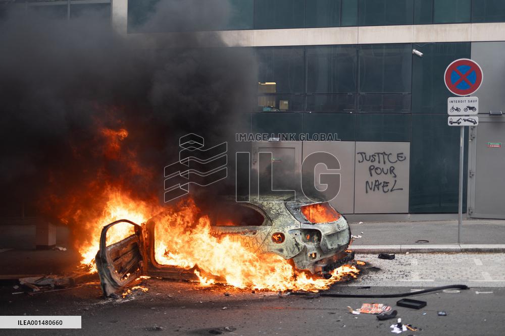 Protesters clash with police after the commemoration march for Nahel - Nanterre