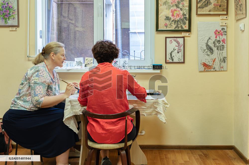 RUSSIA-VLADIVOSTOK-CHINESE PAINTING